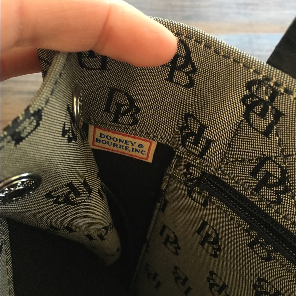 Dooney & Bourke Tote - Picture 3 of 16